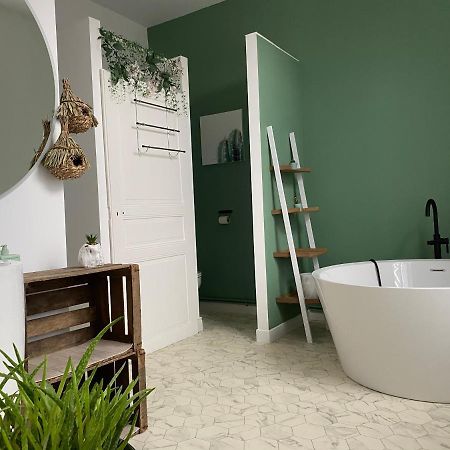 Hypolite Bed & Breakfast Avesnes-sur-Helpe Eksteriør bilde