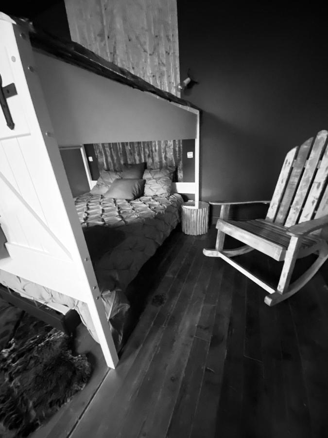 Hypolite Bed & Breakfast Avesnes-sur-Helpe Eksteriør bilde