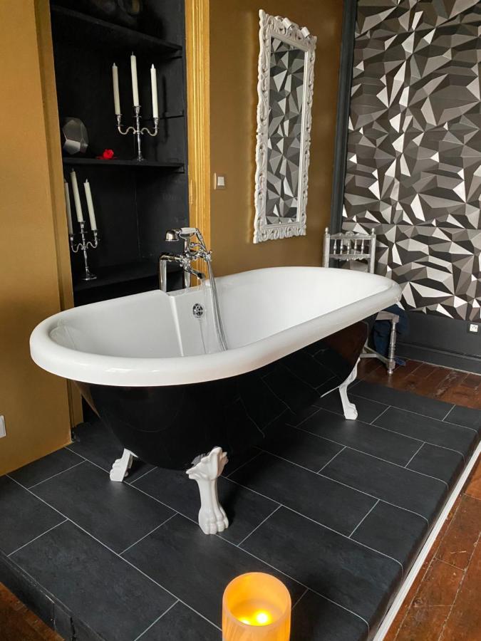Hypolite Bed & Breakfast Avesnes-sur-Helpe Eksteriør bilde
